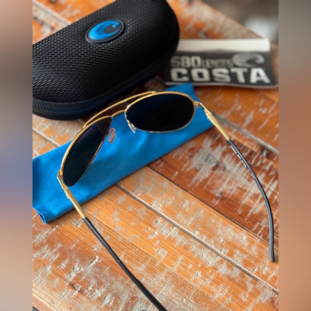 Gently used Costa Del Mar Sunglasses. Series Wingman. OGMGLP
